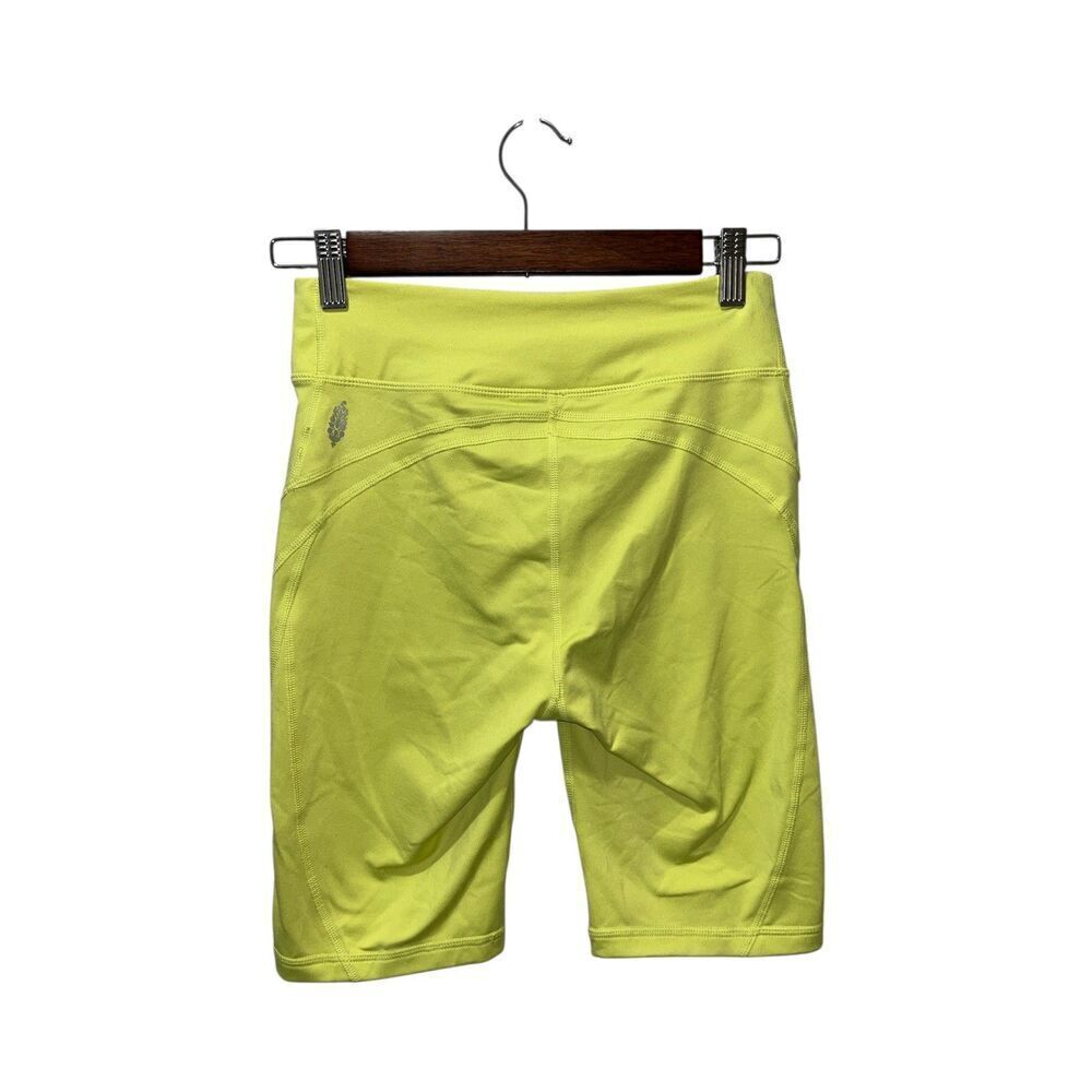 Free People Movement Women's High Rise Biker Baby Shorts Size Small Key Lime - Picture 3 of 8